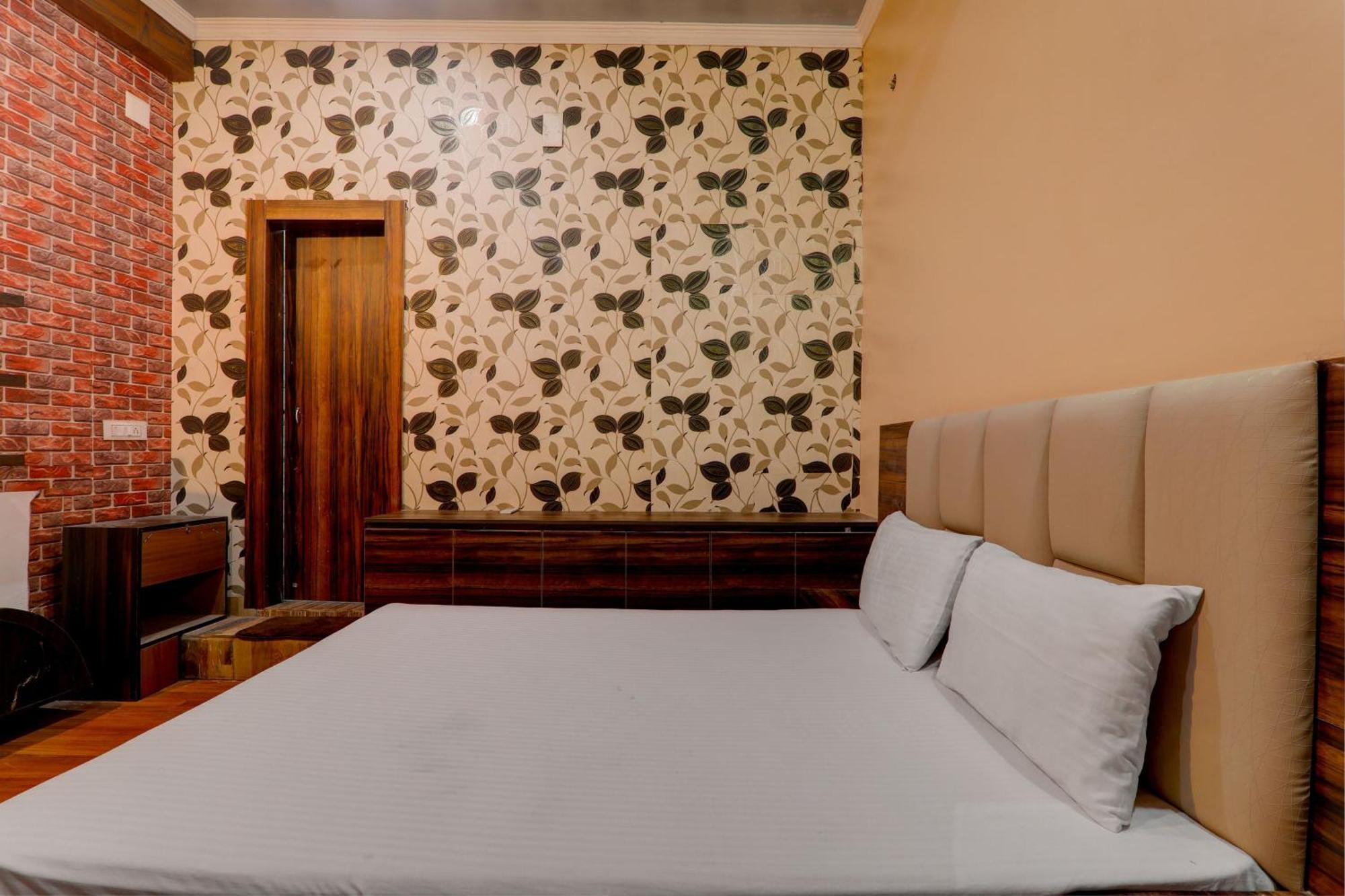 Spot On Hotel Elite Darbhanga Екстериор снимка