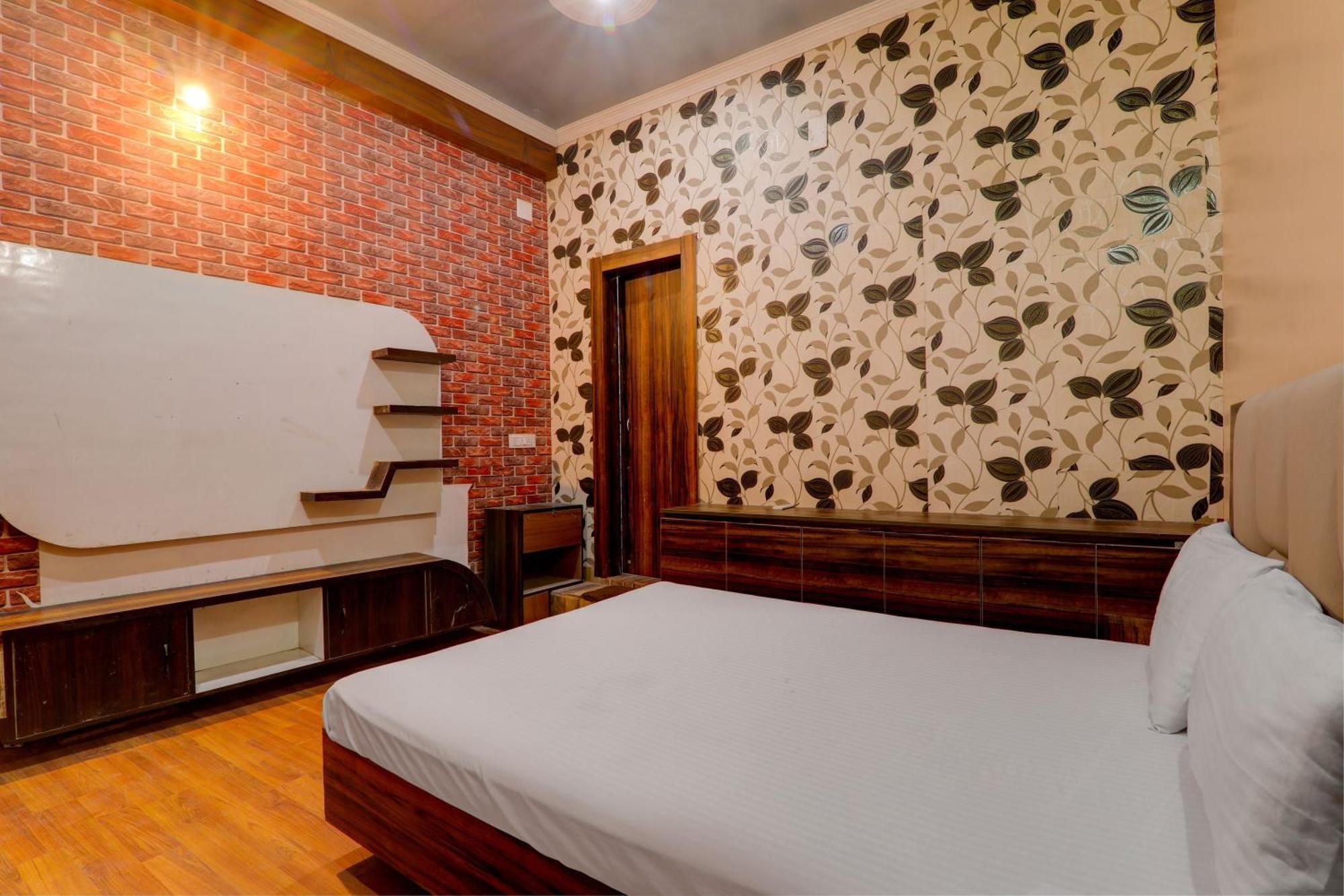 Spot On Hotel Elite Darbhanga Екстериор снимка